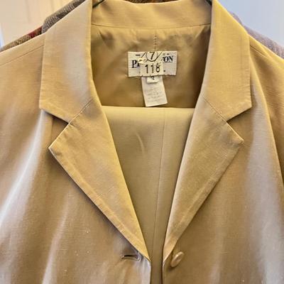 11 Women’s Pendleton Suits Lot Size 10-12
