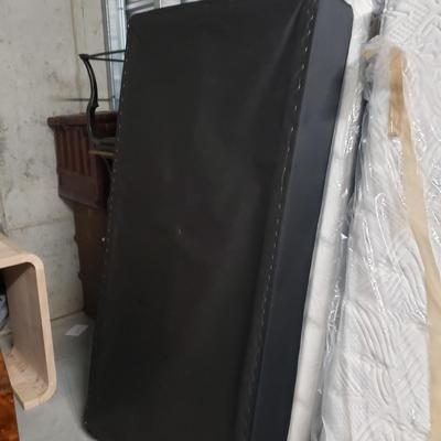 Two Twin Metal Bedframes and Mattresses (1020B-KD)