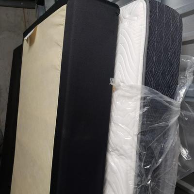 Two Twin Metal Bedframes and Mattresses (1020B-KD)