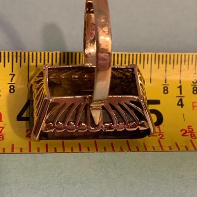 Large 14k Yellow Gold w/Amber Stone Estate Ring - Size 8
