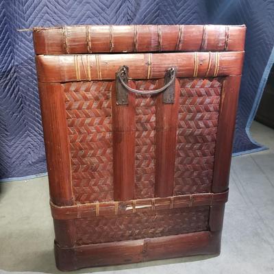 Bamboo/Woven Trunk (1020BR-KD)