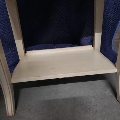 Ethan Allen Distressed White Side Table (1020BR-KD)