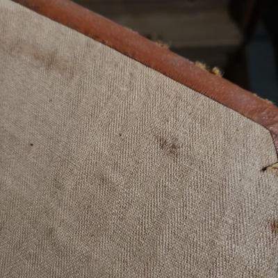 Vintage English Canvas/Wood Trim Trunk (1020BR-KD)