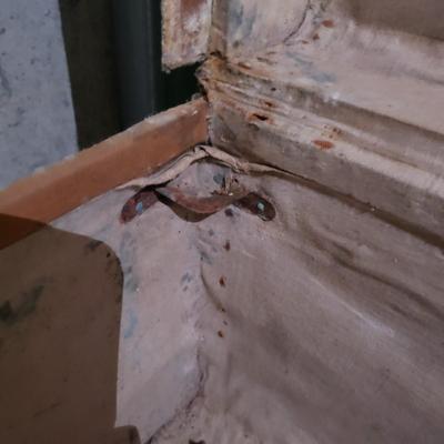 Vintage English Canvas/Wood Trim Trunk (1020BR-KD)