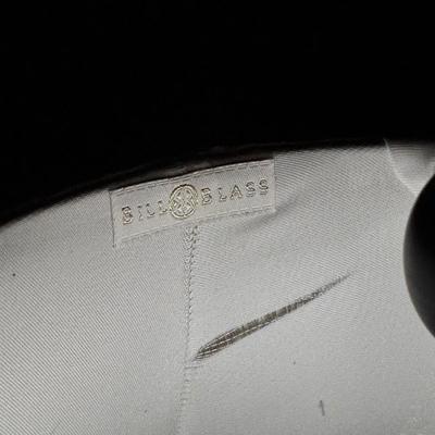 Bill Blass Striped Lamp (LR-DZ)