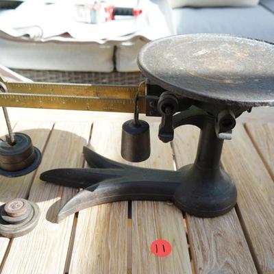 Antique Cast Iron Balance Scale