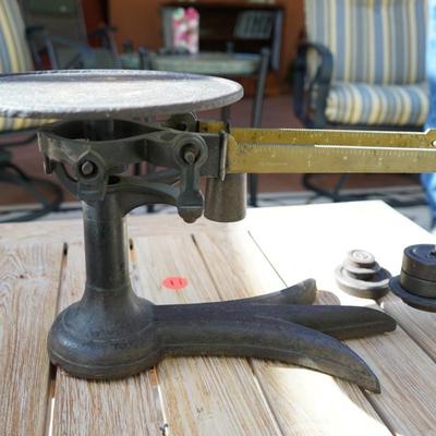 Antique Cast Iron Balance Scale