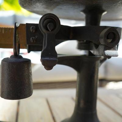 Antique Cast Iron Balance Scale