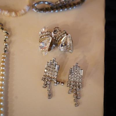 Vintage Costume Jewelry
