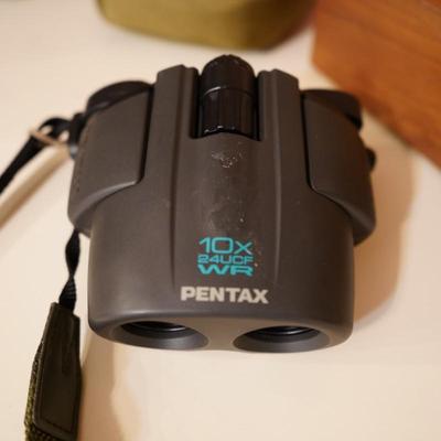 Bushnell Insta Focus Travel Binoculars