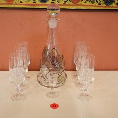 Crystal Wine Set w/ Abstract Mosaic Designed Decanter