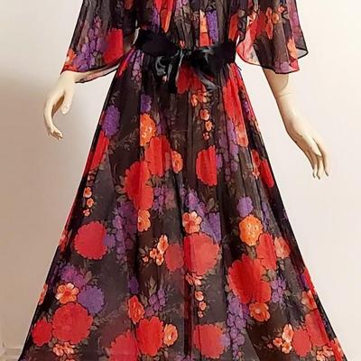 Vtg 2 for one Price Amazing items 60-70s