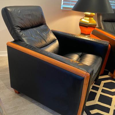 11 piece Ekornes complete living room set leather Stressless
