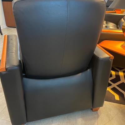 11 piece Ekornes complete living room set leather Stressless