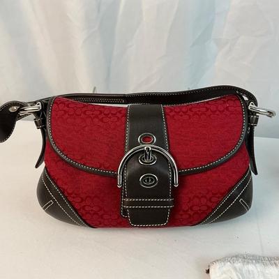 Lot E 230 NWT Coach Signature SoHo Hobo Shoulder Bag Patent Leather Wristlet and Dog Keychain