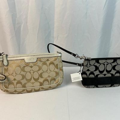 Lot E 231 NWT Two Coach Signature Wristlets