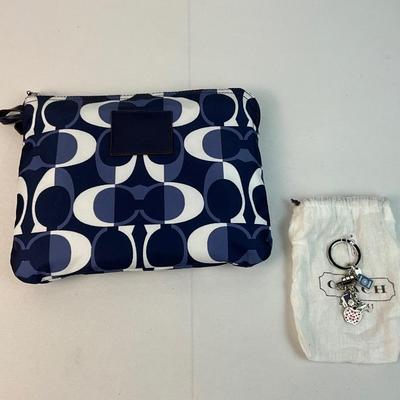 Lot E 233 NWT Coach Weekender Bag Travel Tote and Coach Keychain