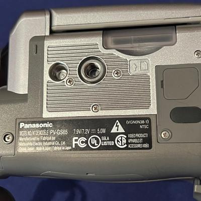 Panasonic PV-GS 65 MiniDV Camcorder w. Carry Case