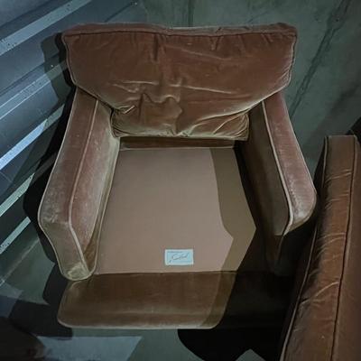 Sunniland Crushed Velvet Chair & Matching Ottoman (2058B-RG)