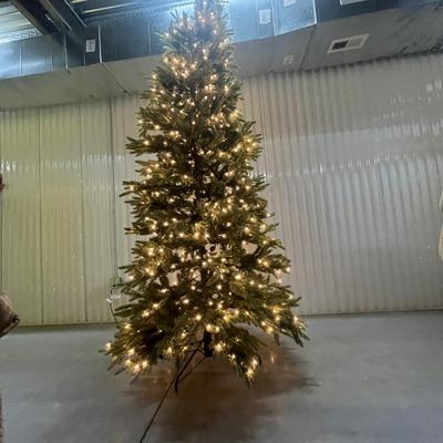 Nine Foot Lighted Christmas Tree (1018FL-MG)