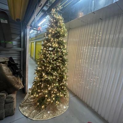 Nine Foot Lighted Christmas Tree (1018FL-MG)