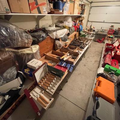 Huge heavy swivel base Steel Vise / Clamp / Anvil