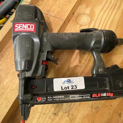 Senco 18 Ga. SLS18Mg Finish Stapler