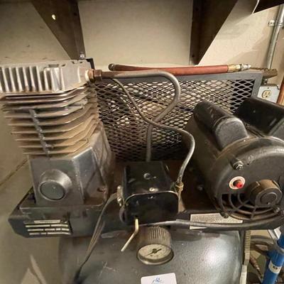 Sanborn 60 Gallon Commercial Air Compressor - Working
