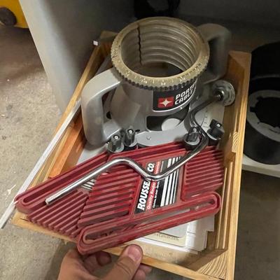Bench Dog Router Table/Fence & built in electric Router