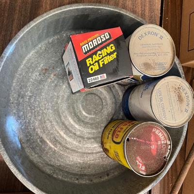 Box of Oil/Filters/Oil Pan/Lug Wrench/bucket/oil filter tool & Auto Supplies