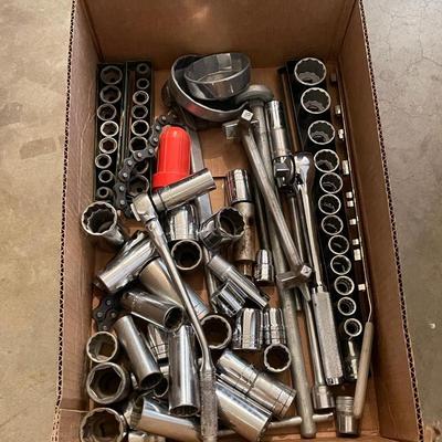 Box of socket wrenches & regular & oversize sockets - Dozens