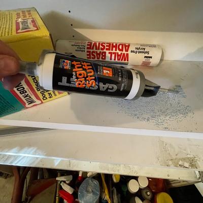 Caulking Guns & Caulk/Silicone