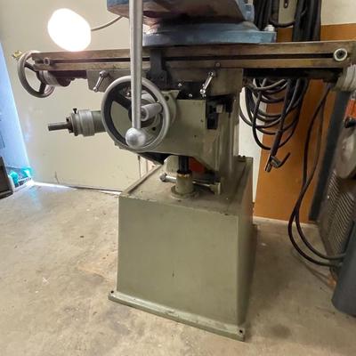Yamazen Vertical Mini Maxmill - Milling Machine with all shown