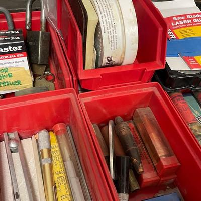 Misc. box Fuses/saw blades/locks