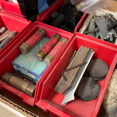 Misc. box Fuses/saw blades/locks