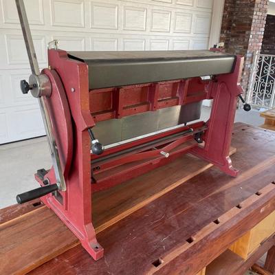 Central Machinery 30" Shear Brake Roll