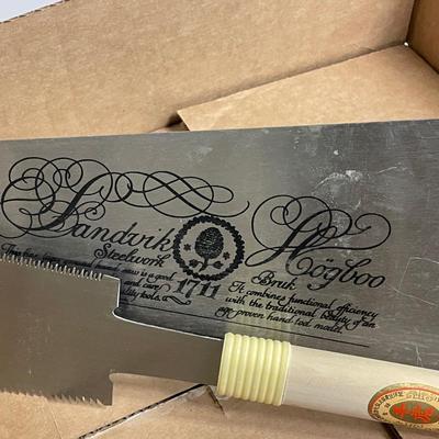 Handsaws & unique woodworking saws