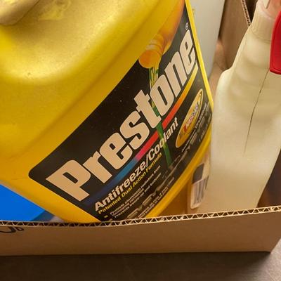 Box of 8 various liquids - Wiper Fluid/Antifreeze/Oil