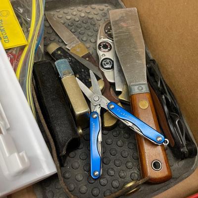 Sale Photo Thumbnail #885: lots of reading glasses/small ratchet set & misc. stuff as shown