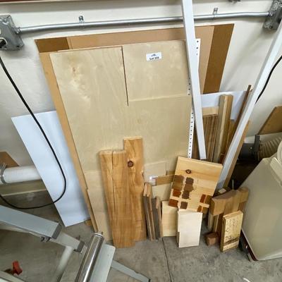 Lot of assorted sizes of Wood Pieces