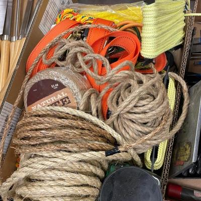Flat of Ratchet Straps/Rope/Bungees