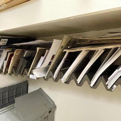 Lot of Woodworking Books/Mags/VHS Tapes & nice Gray Tub