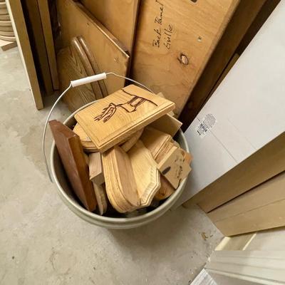 Wood Lot - Assorted Pieces - 20+ Round Pcs & More