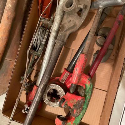 Come Along/Pipe Cutters/Threaders & other industrial metal tools