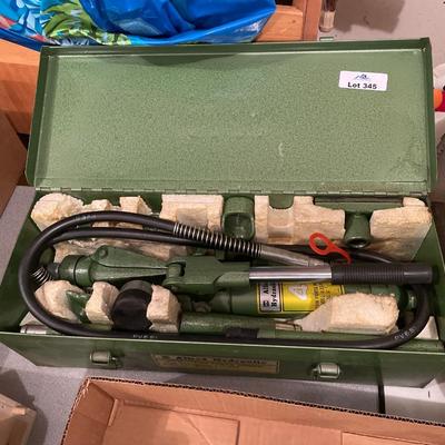 4 Ton Porta Power Model 33-PP4 hydraulic Jack
