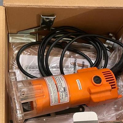 Chicago Electric 1/4" Trimmer Router in Box