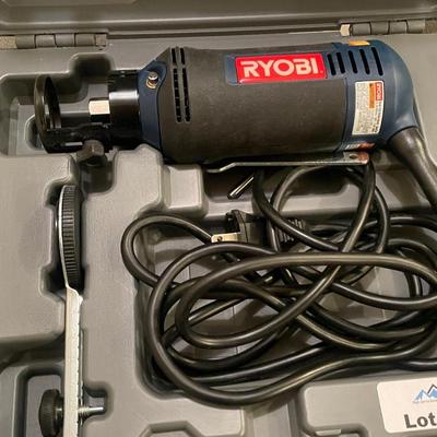 Ryobi Speed Saw SS50 in carrying case