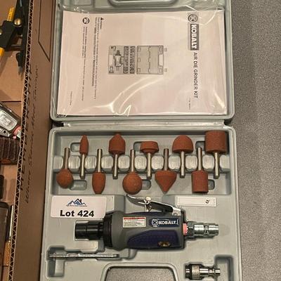 Kobalt Air die grinder kit in box