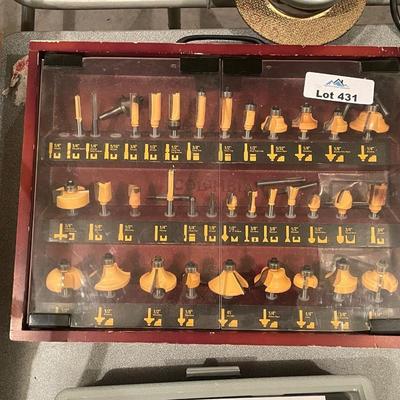 Wood clear front box of 35+ Columbia Router Bits