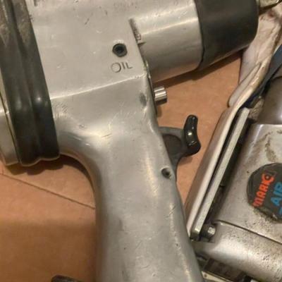 Lot of 5 Air Tools & attachments